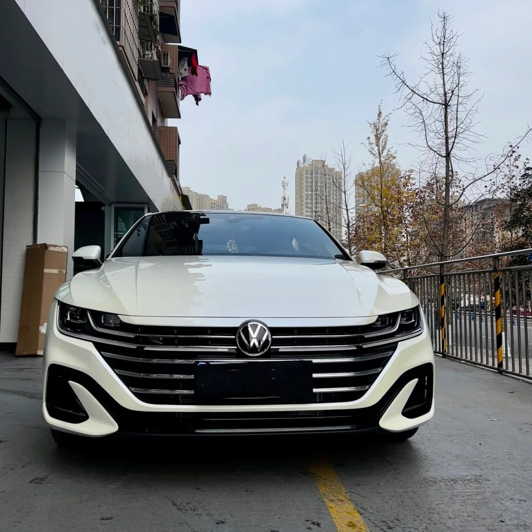 Ravoony Basic Glossy White to Blue Car Vinyl Wrap