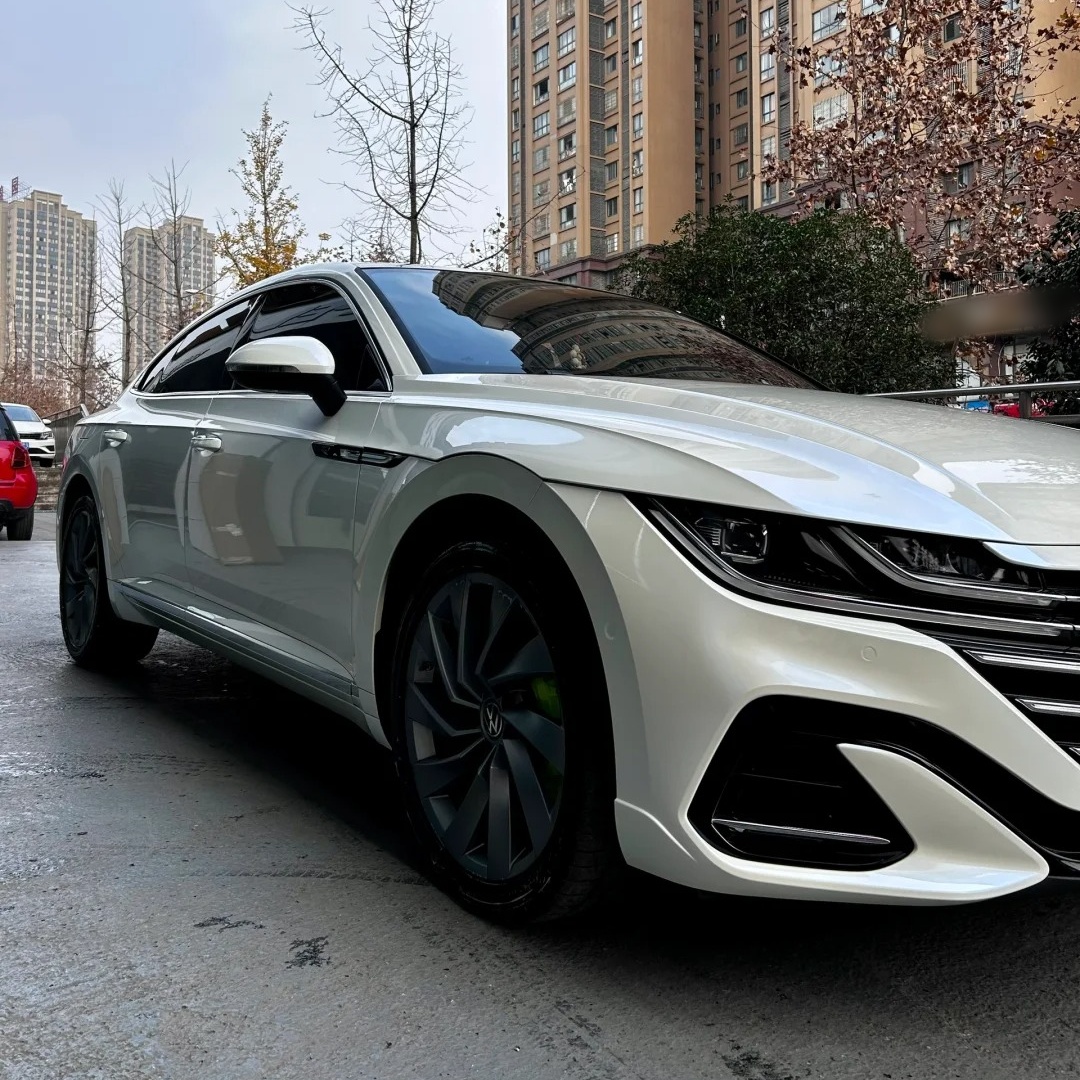 Ravoony Basic Glossy White to Blue Car Vinyl Wrap