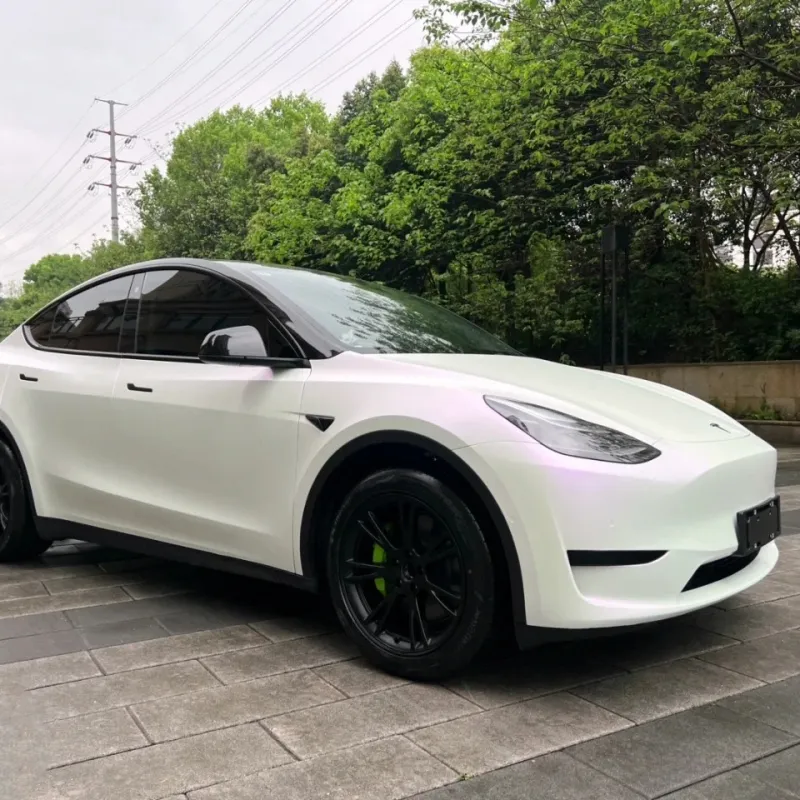 Ravoony Basic Pure Metallic White To Purple Vinyl Car Wrap