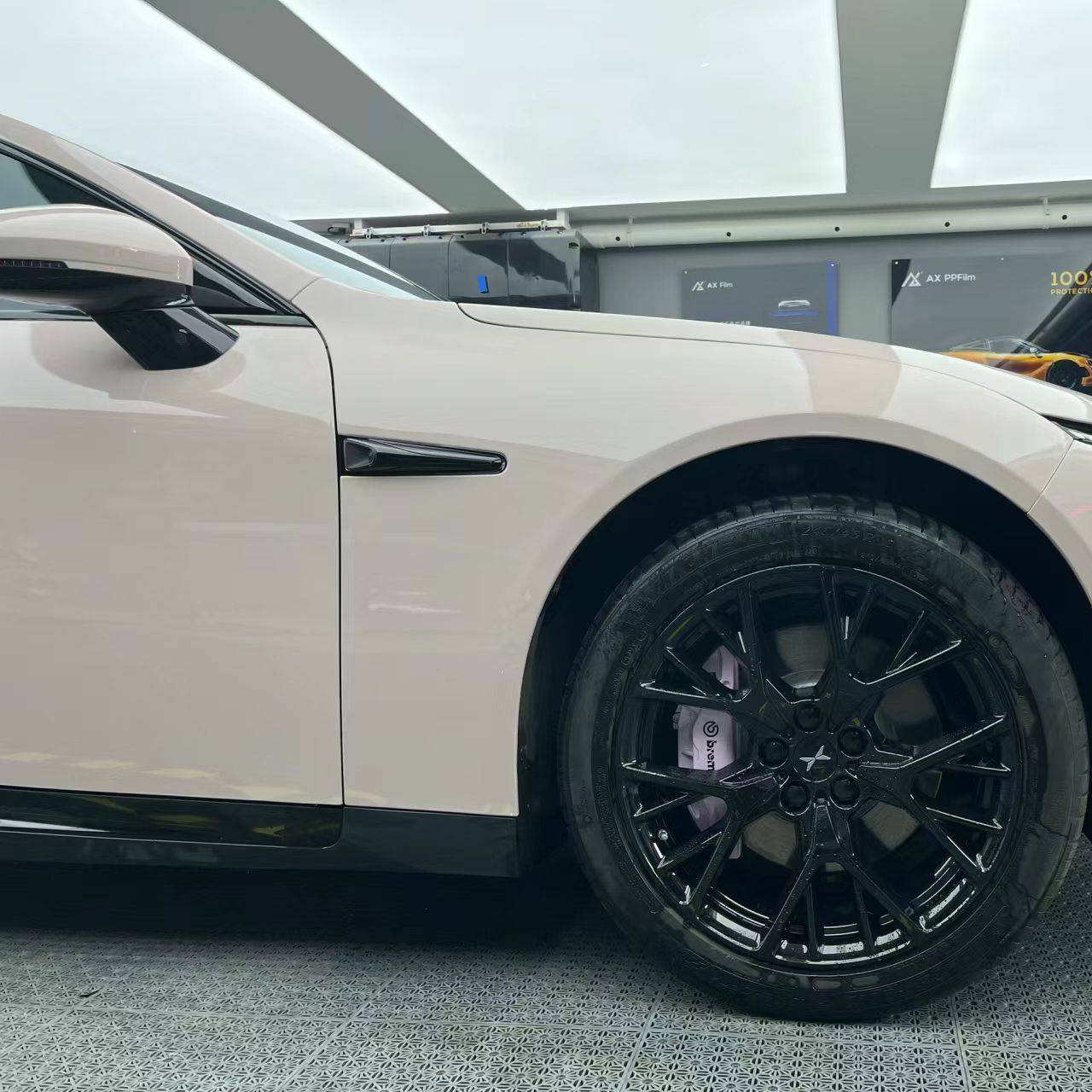 Ravoony Plus PET Glossy First Love Pink Car Vinyl Wrap