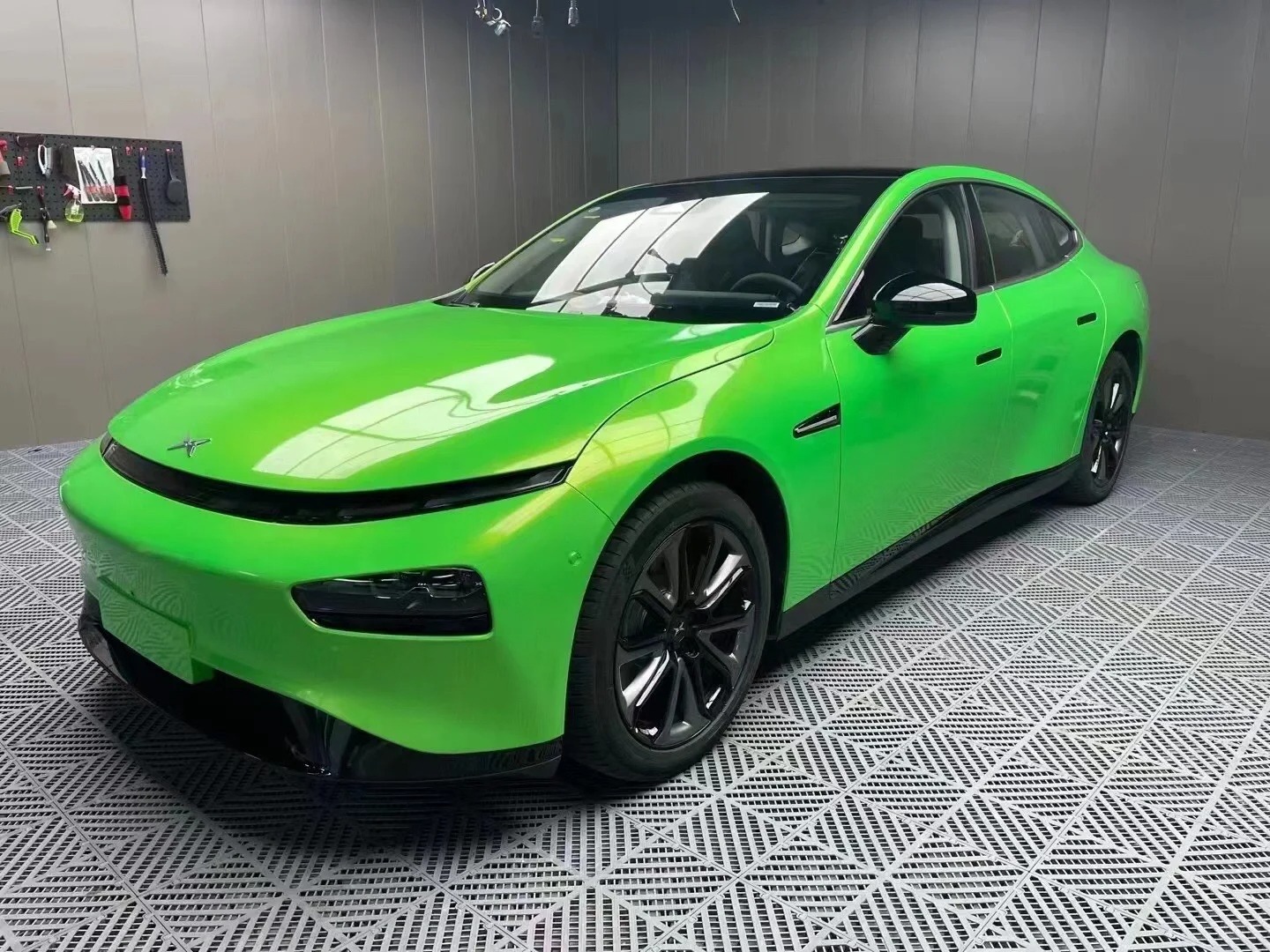 Ravoony Basic Kelly Green Vinyl Wrap