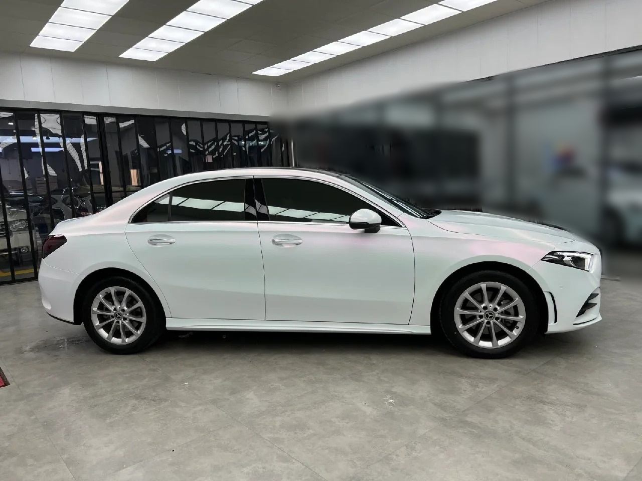 Ravoony Basic Matte White To Pink Car Vinyl Wrap