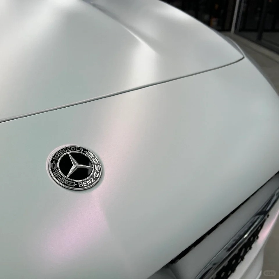 Ravoony Basic Matte White To Pink Car Vinyl Wrap