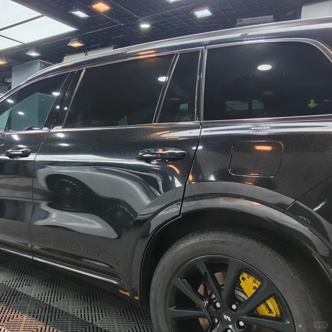 Ravoony Basic Glossy Sparkle Black Car Vinyl Wrap