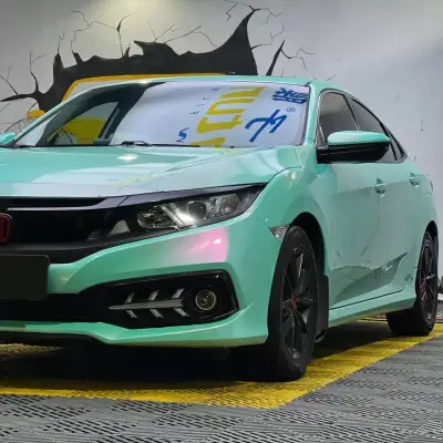 Ravoony Pro TPU Glossy Metallic Racing Tiffany Car PPF Film 02
