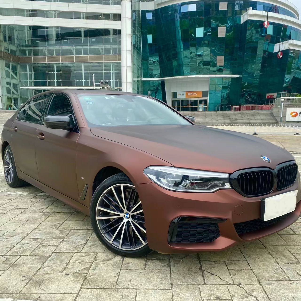 Ravoony Plus Ultimate Flat Coffee Brown Car Wrap BMW 3 Series Wrap
