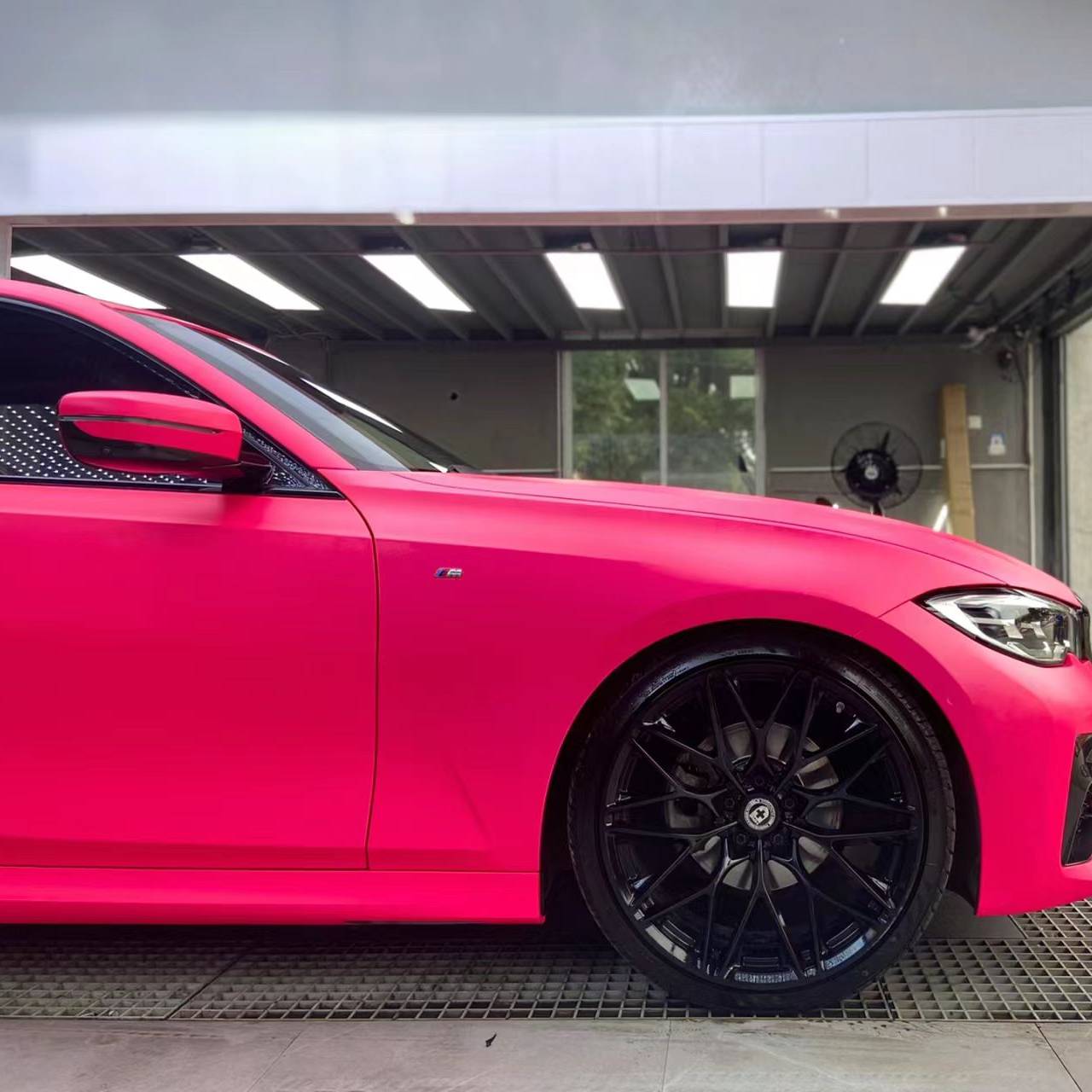 Ravoony Plus Ultimate Flat Fluorescent Pink Car Vinyl Wrap BMW 3 Series Wrap