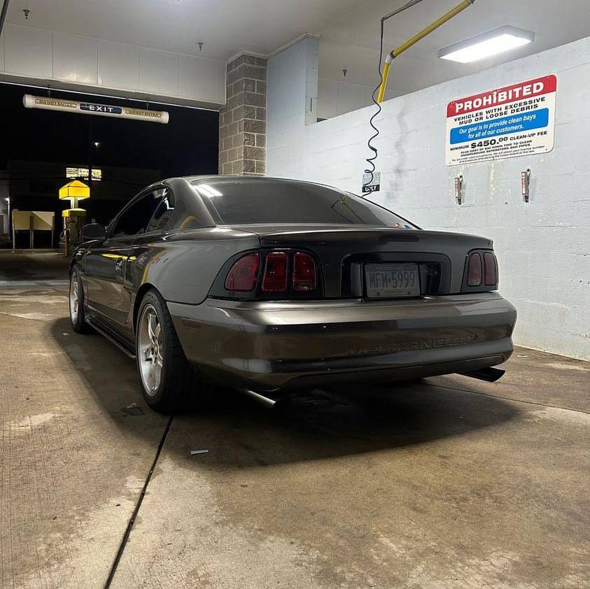 Gloss Gunmetal Grey Vinyl Wrap