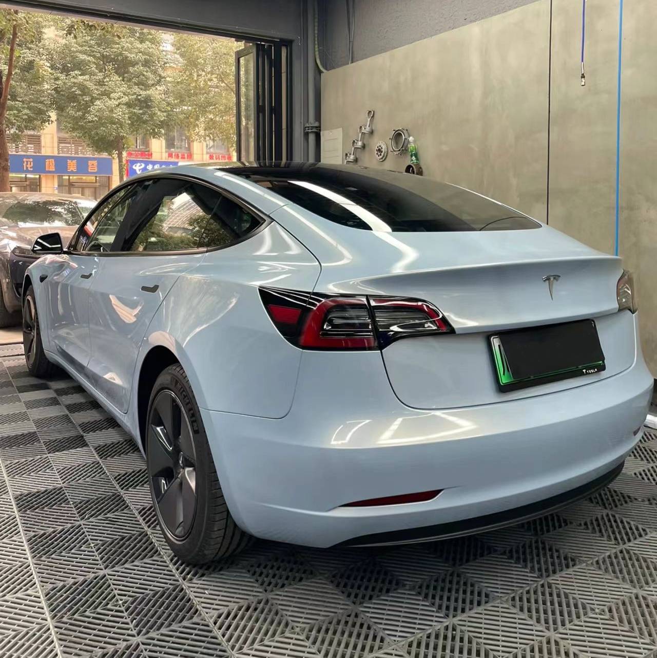 Ravoony Pro TPU Glossy Metallic Color Shift Blue Gold PPF Film