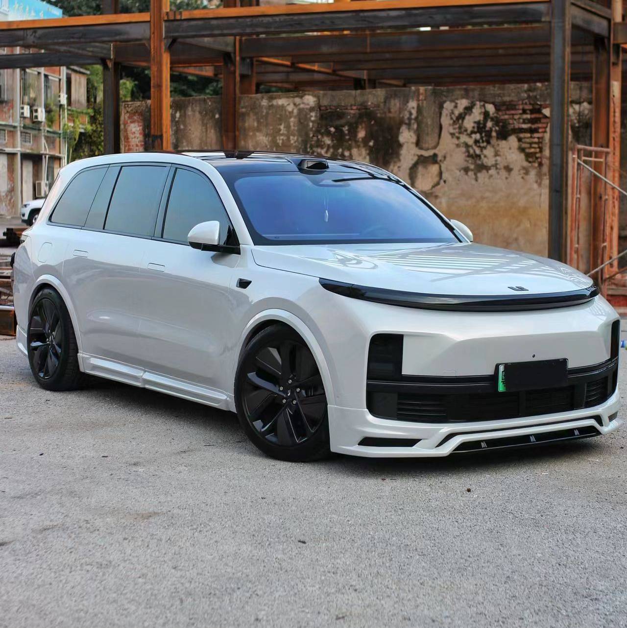 Ravoony Pro TPU Glossy Metallic Silver Grey PPF Film