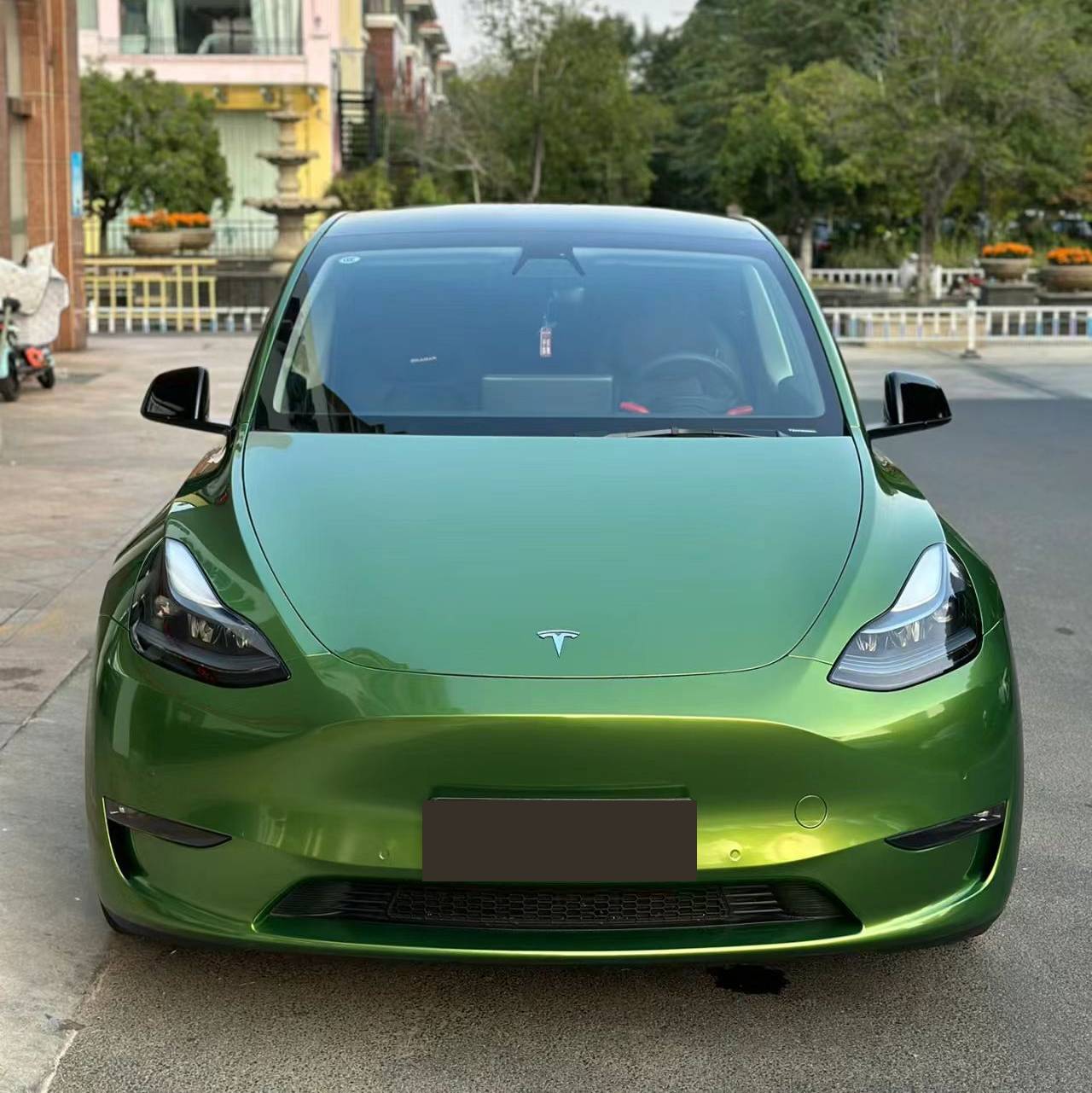 Glossy Metallic Mamba Green Car Vinyl Wrap