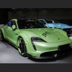 Ravoony Plus Glossy Gucci Flora Green Car Vinyl Wrap