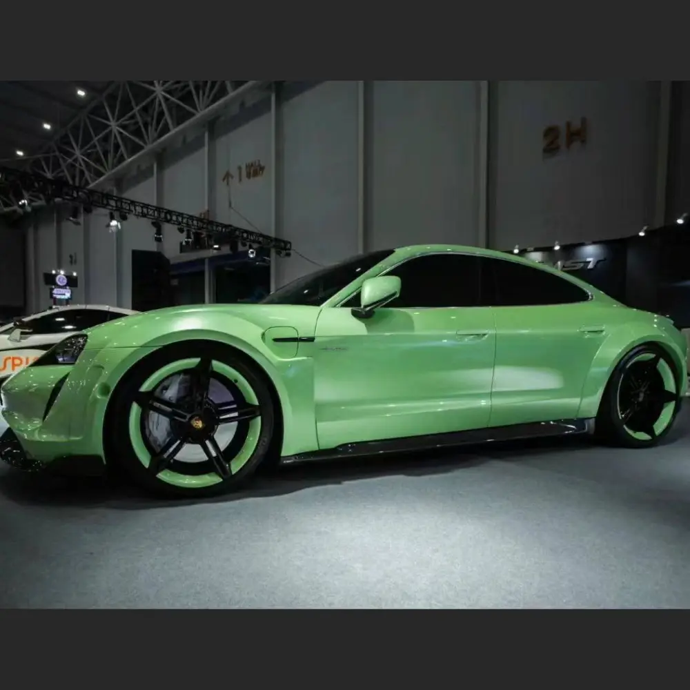 Ravoony Plus Glossy Gucci Flora Green Car Vinyl Wrap