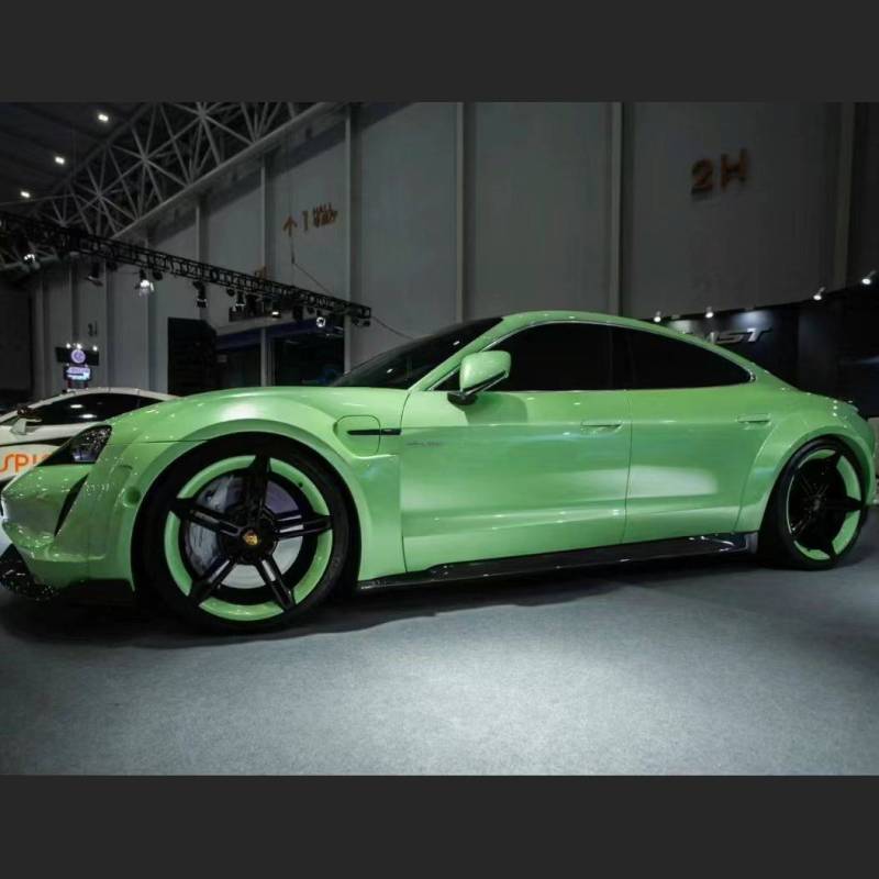 Ravoony Plus Glossy Gucci Flora Green Car Vinyl Wrap