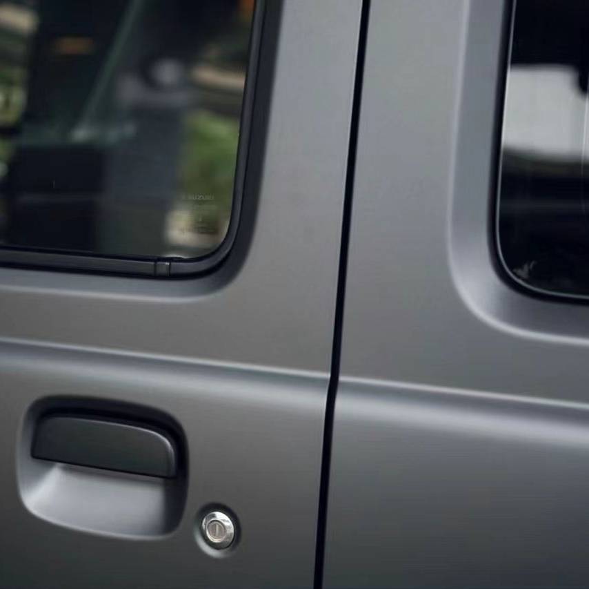 Ravoony Plus Ultra-Matte Leaden Grey Car Wrap