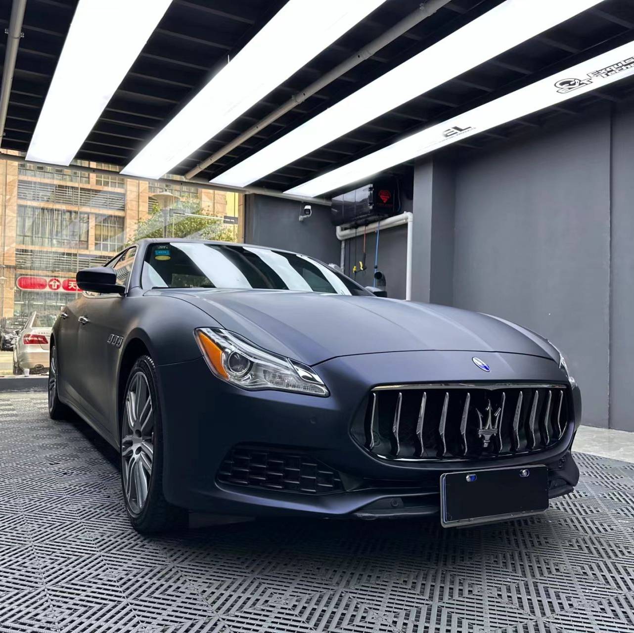 Ravoony Plus Ultra Matte Black Blue Car Vinyl Wrap