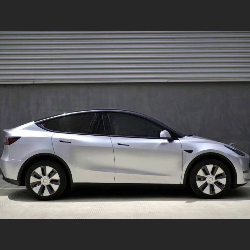 Ravoony Plus PET Glossy Audi Fleuret Silver Vinyl Car Wrap