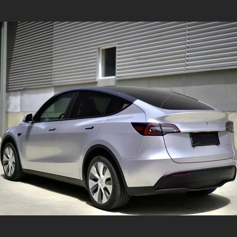 Ravoony Plus PET Glossy Audi Fleuret Silver Vinyl Car Wrap