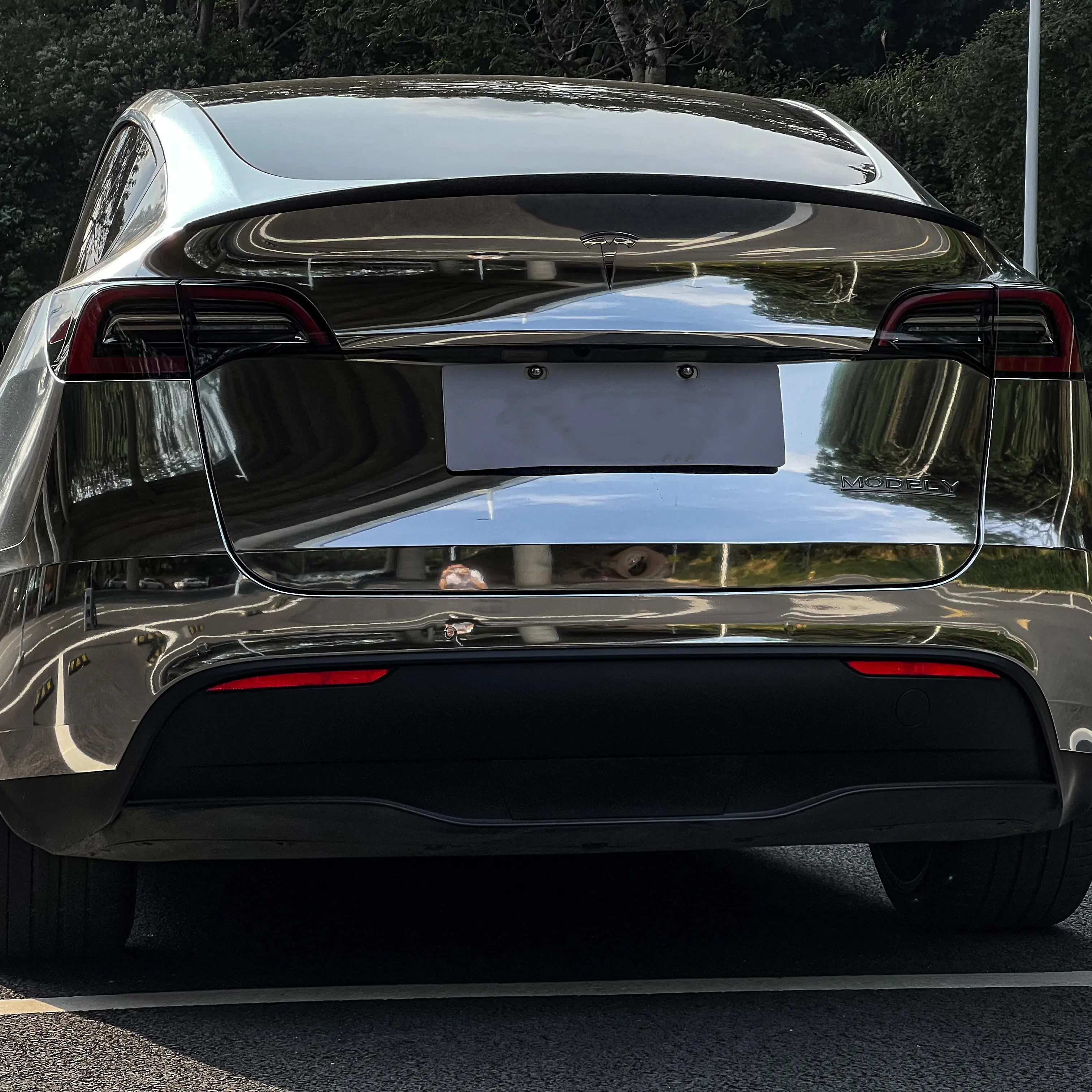 Ravoony Basic Gloss Silver Chrome Wrap