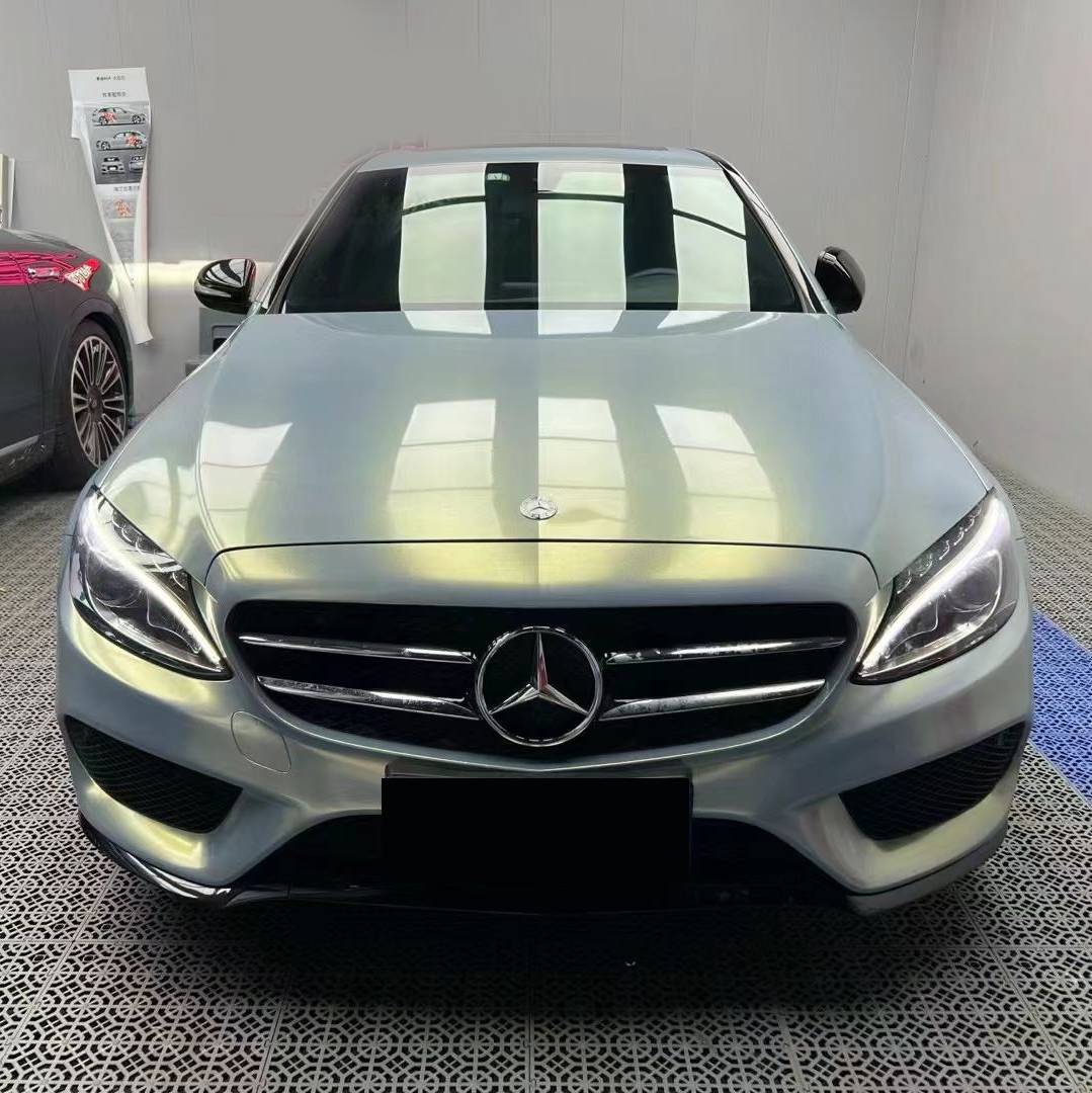 Ravoony Plus Glossy Diamond Grey Gold Car Wrap