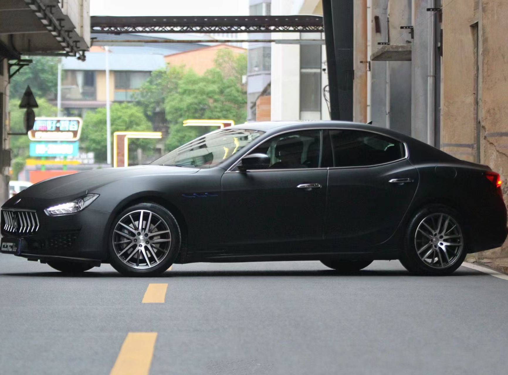 Ravoony Plus Ultimate Flat Black Car Vinyl Wrap