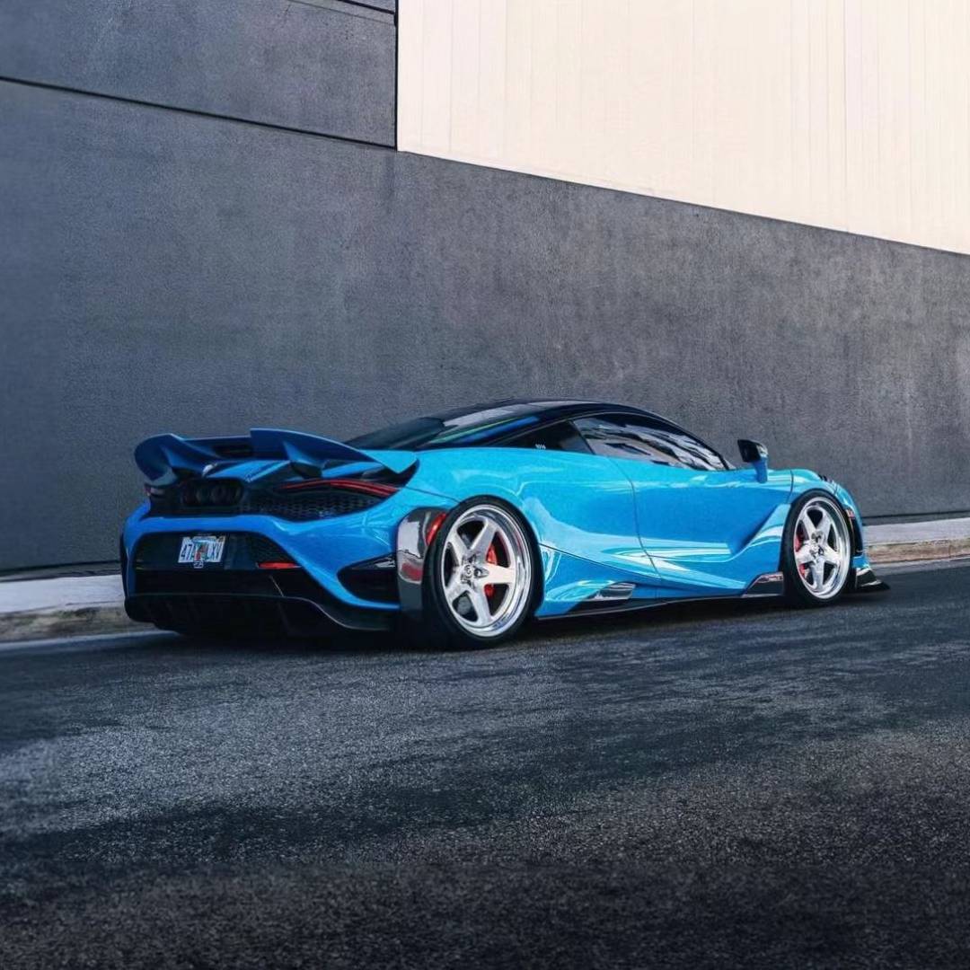 Ravoony Plus Glossy Crystal Sky Blue Car Wrap