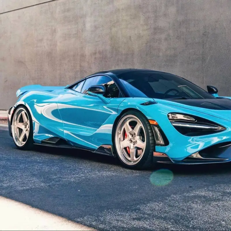 Ravoony Plus Glossy Crystal Sky Blue Car Wrap