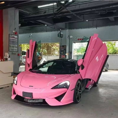 Ravoony Plus PET Glossy Crystal Light Pink Car Wrap 02