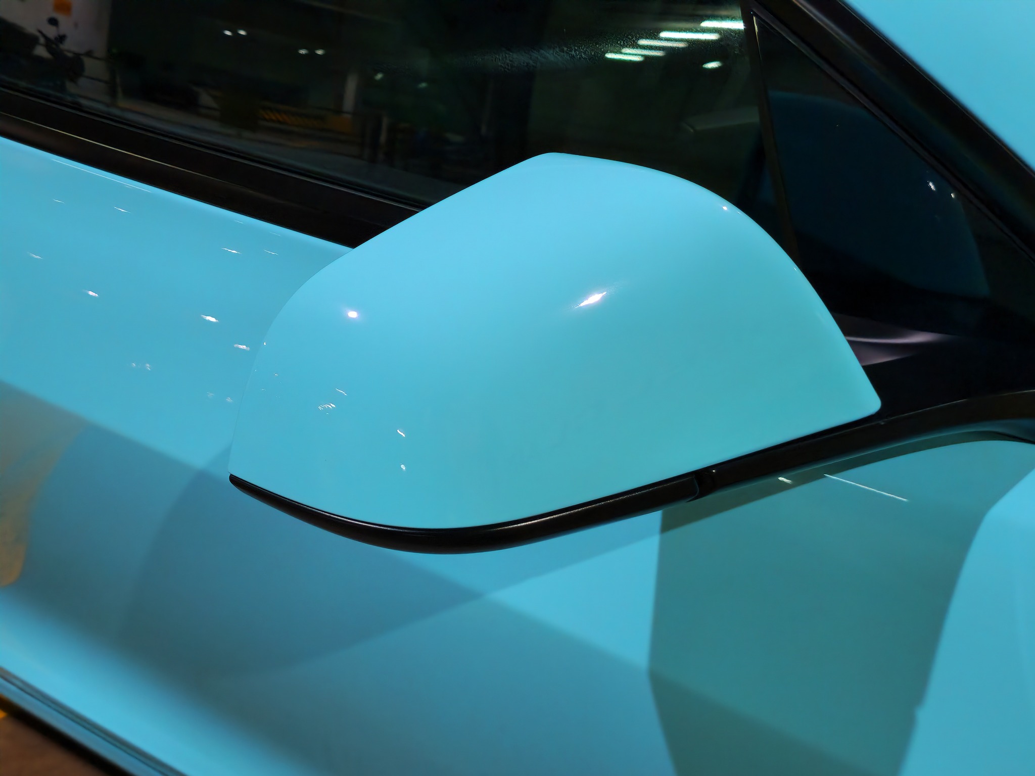 Ravoony Plus PET Gloss Crystal Tanager Blue Car Vinyl Wrap