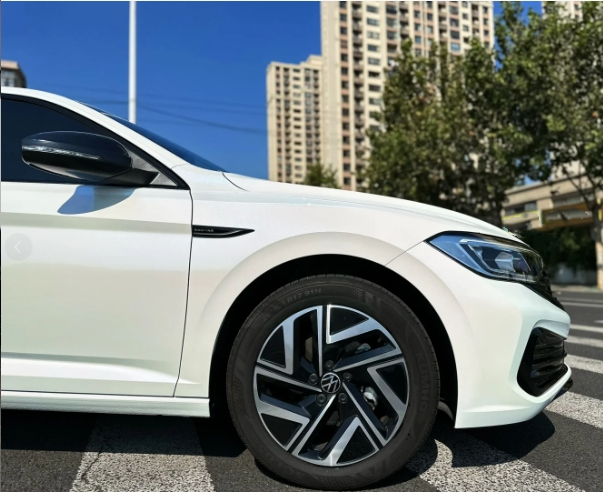 Ravoony Basic Glossy White to Blue Car Vinyl Wrap