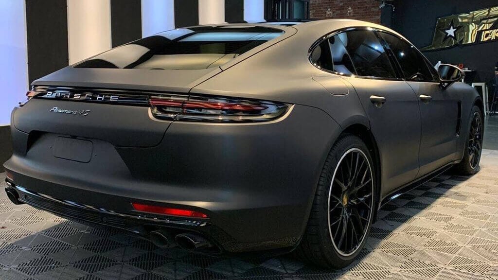 Ravoony Plus Matte Black Gold Wrap