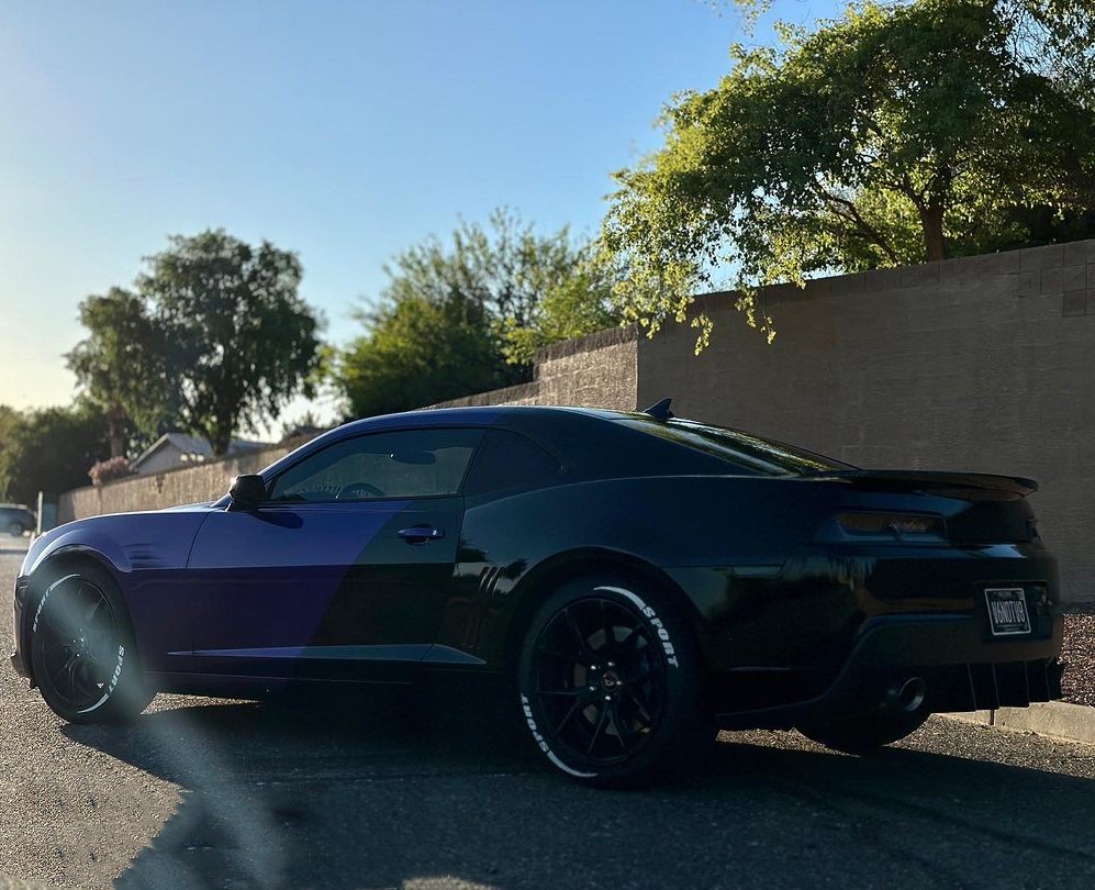 Ravoony Plus Glossy Laser Dark Purple Car Wrap