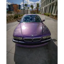 Gloss Liquid Metallic Viola Purple Car Wrap