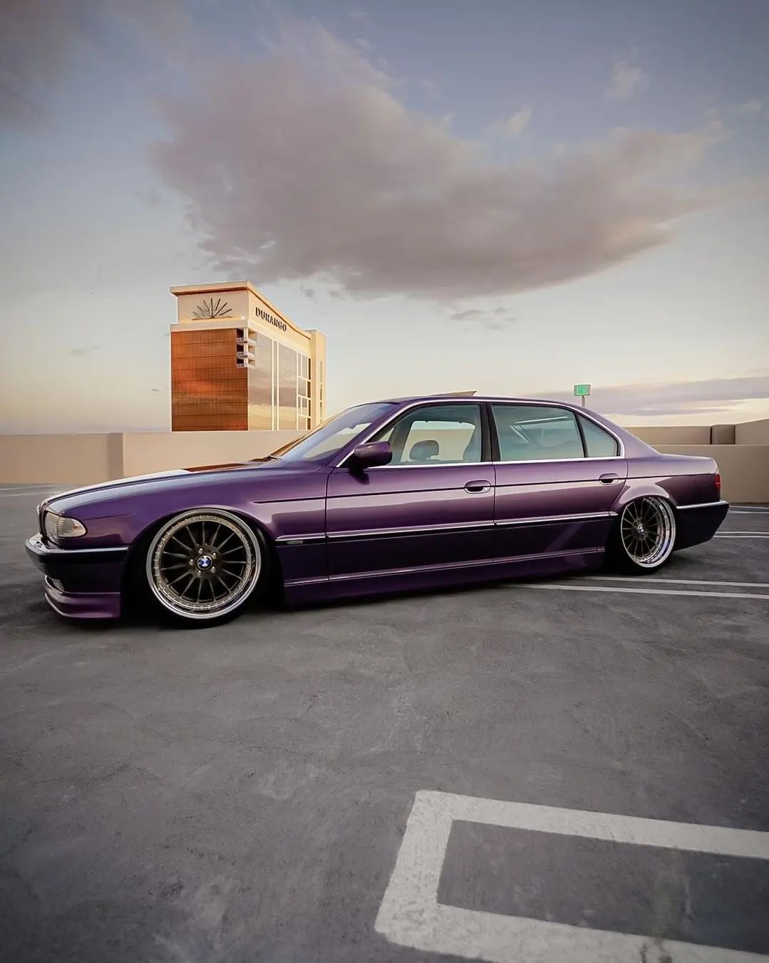 Ravoony Basic Gloss Liquid Metallic Viola Purple Car Wrap