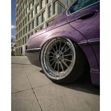 Gloss Liquid Metallic Viola Purple Car Wrap
