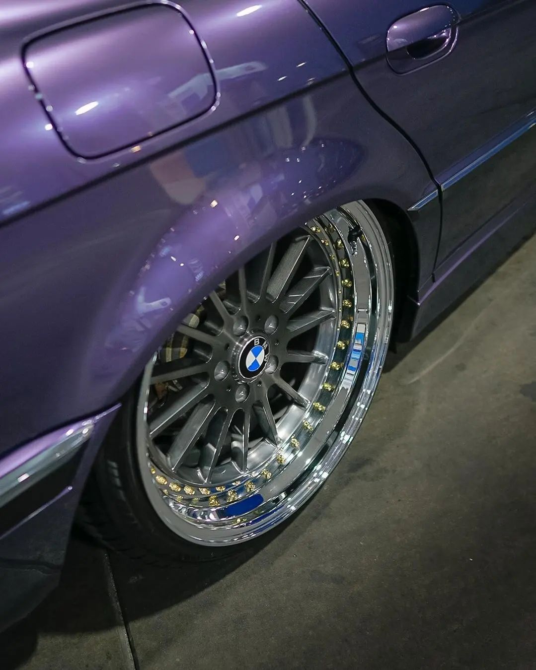 Ravoony Plus Gloss Liquid Metallic Viola Purple Car Wrap
