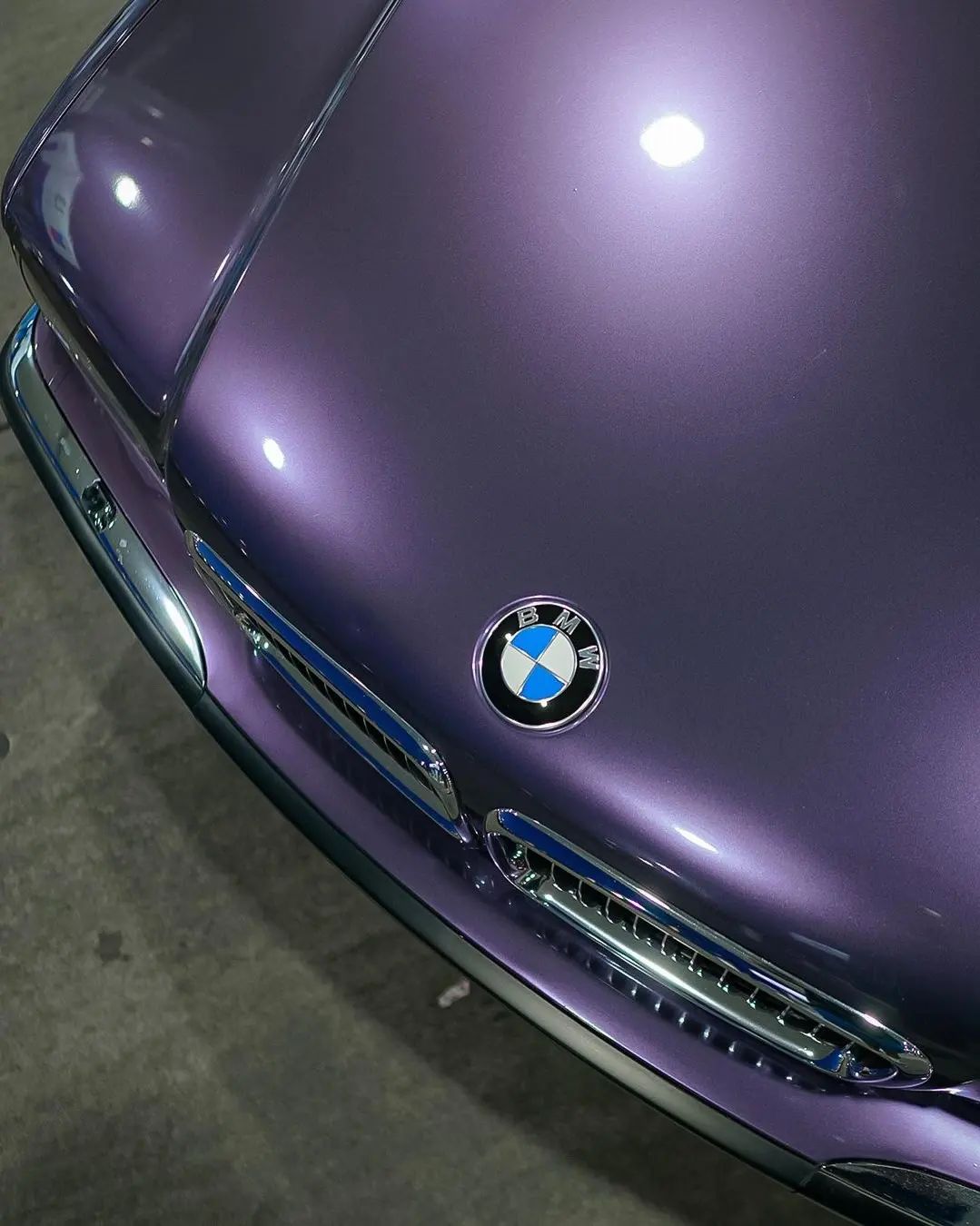Ravoony Plus Gloss Liquid Metallic Viola Purple Car Wrap