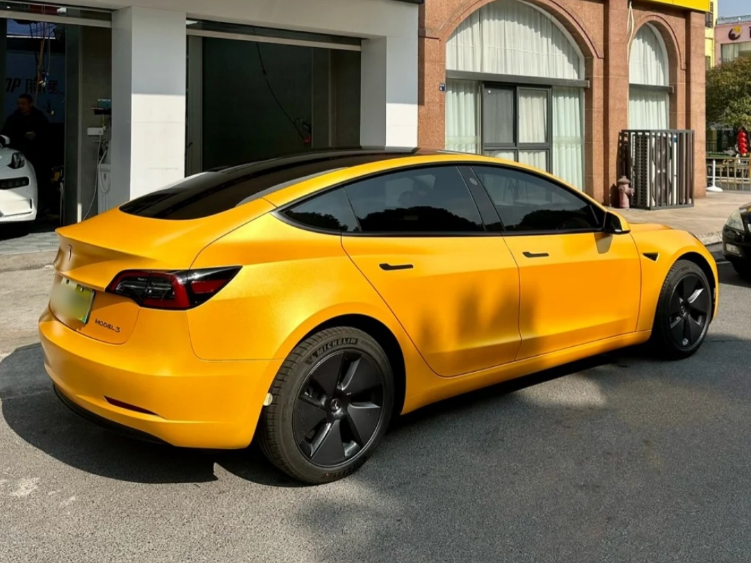 Ravoony Plus Heavy Metal Sparkle Yellow Car Wrap