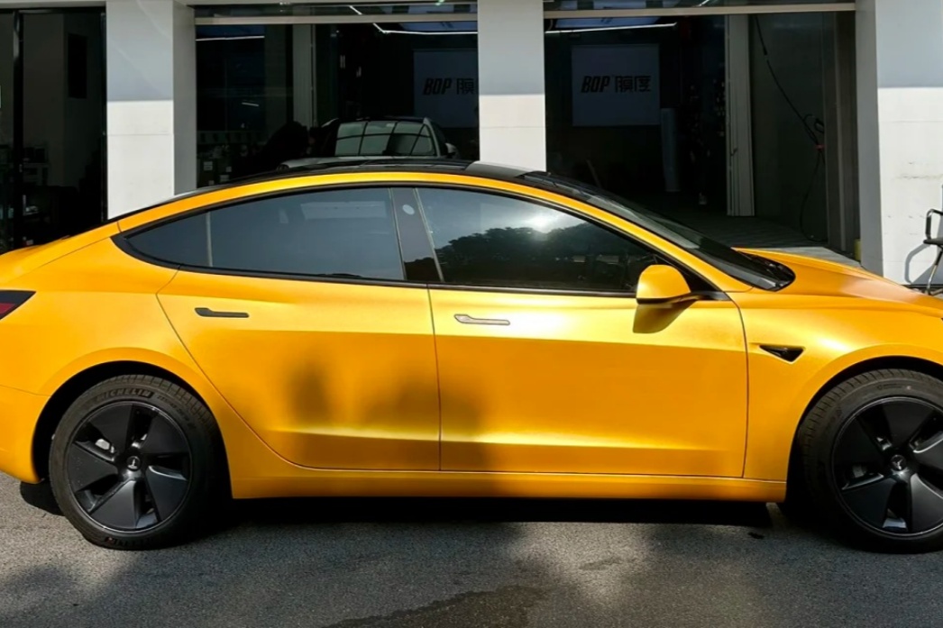Ravoony Plus Heavy Metal Sparkle Yellow Car Wrap