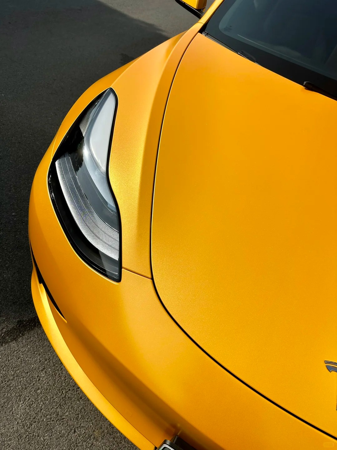 Ravoony Plus Heavy Metal Sparkle Yellow Car Wrap