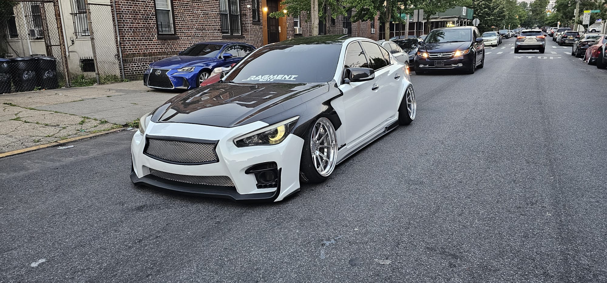 Ravoony Plus PET Gloss 6D Carbon Fiber Car Wrap