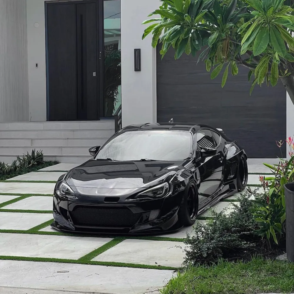 Ravoony Plus PET Gloss Black Car Wrap