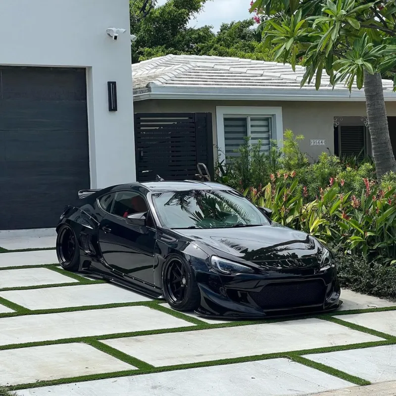 Ravoony Plus PET Gloss Black Car Wrap