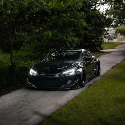Ravoony Plus PET Gloss Black Car Wrap 02