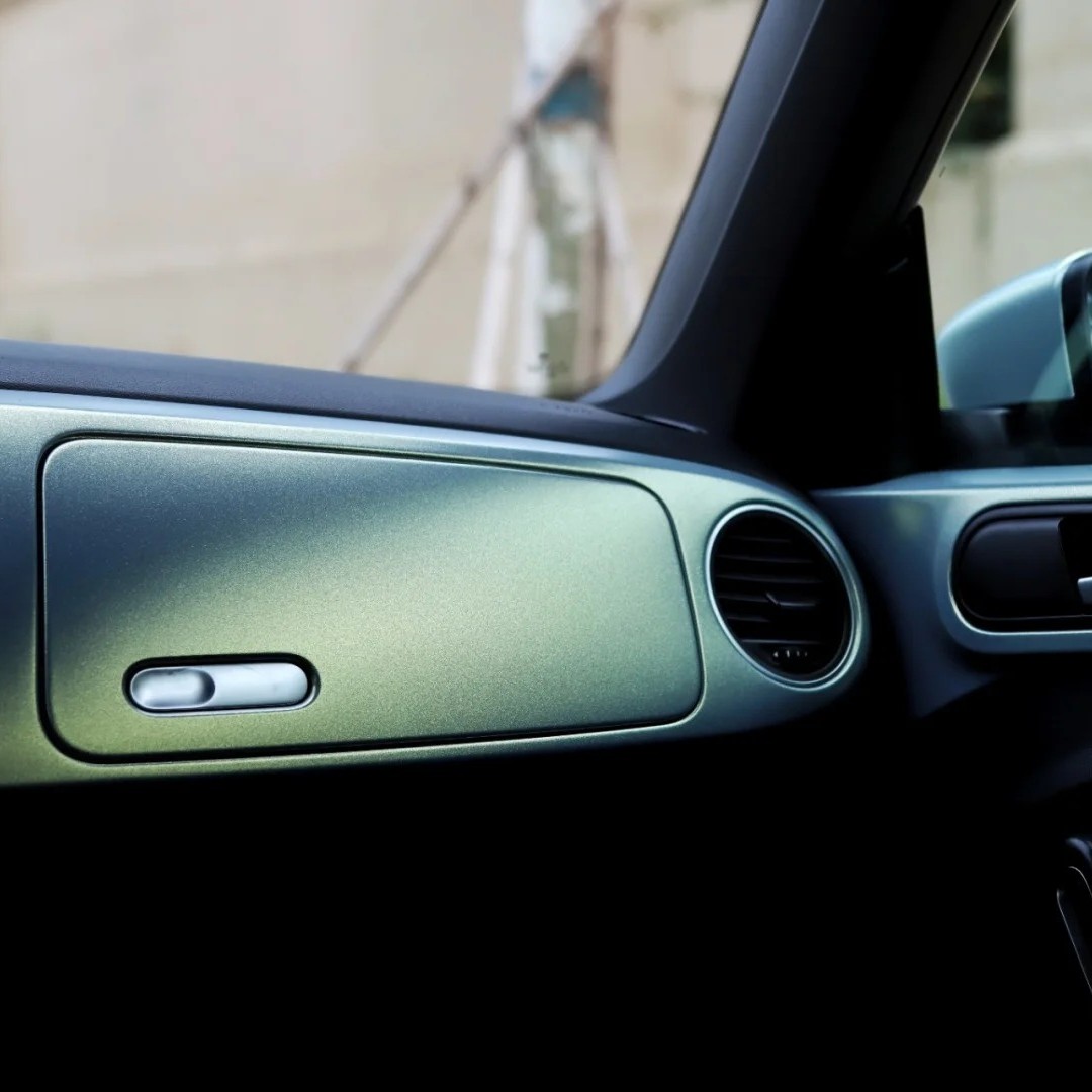 Ravoony Plus Matte Diamond Grey Gold Color Flip Car Wrap