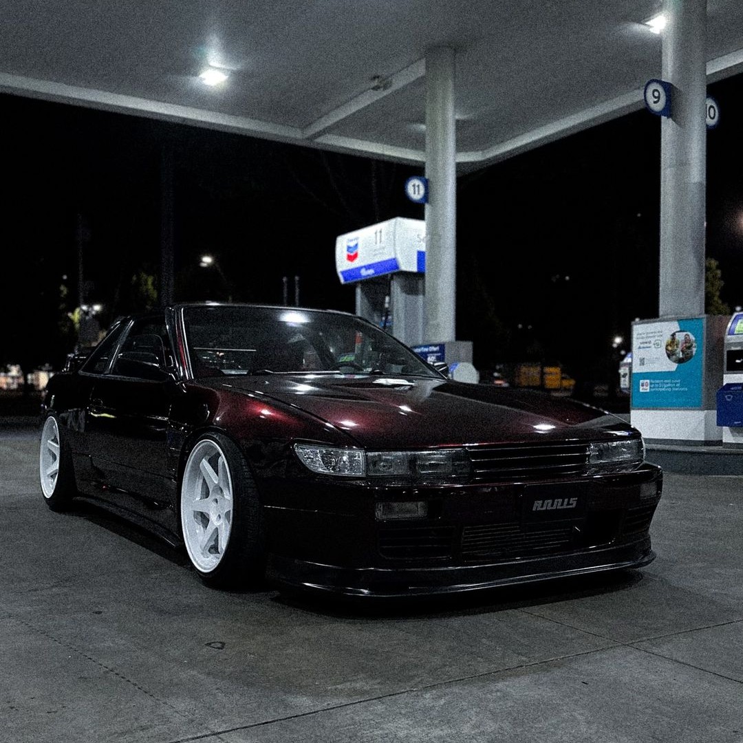 Gloss Black Rose Vinyl Wrap