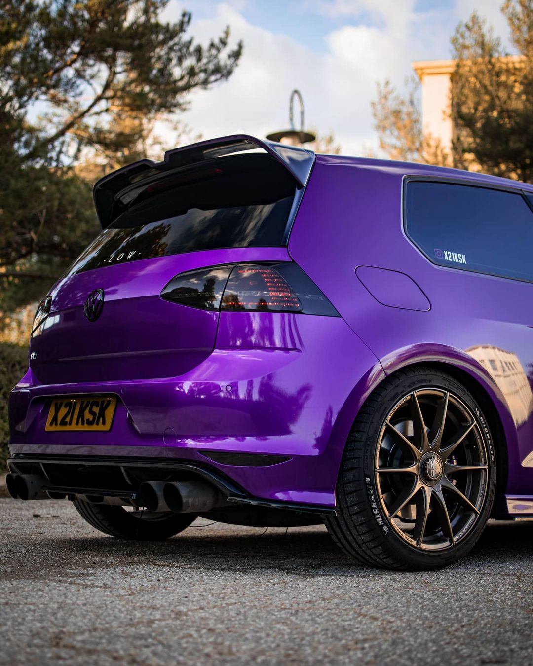Ravoony Plus Gloss Purple Chrome Wrap
