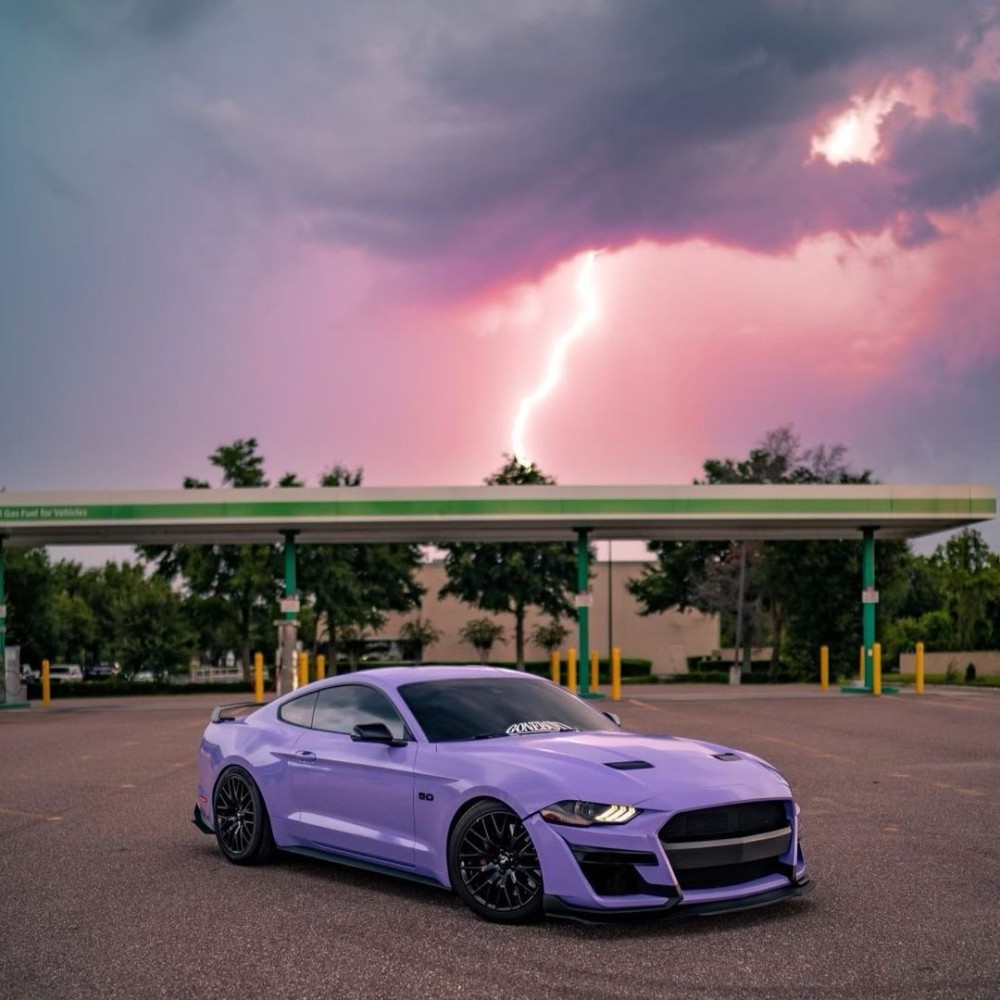 Ravoony Plus Glossy Lavender Purple Car Wrap