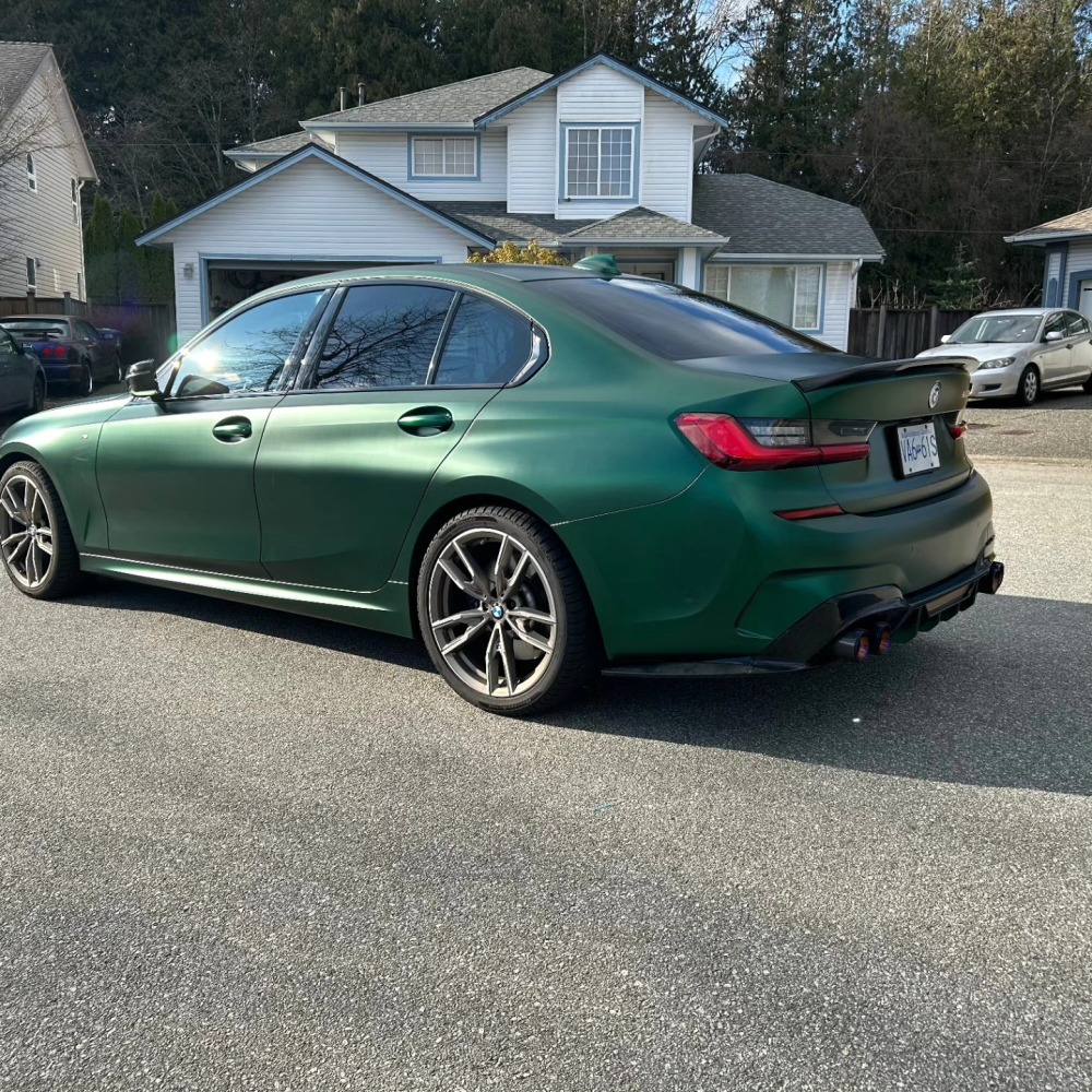 Ravoony Plus Matte Chrome Venom Green Car Wrap