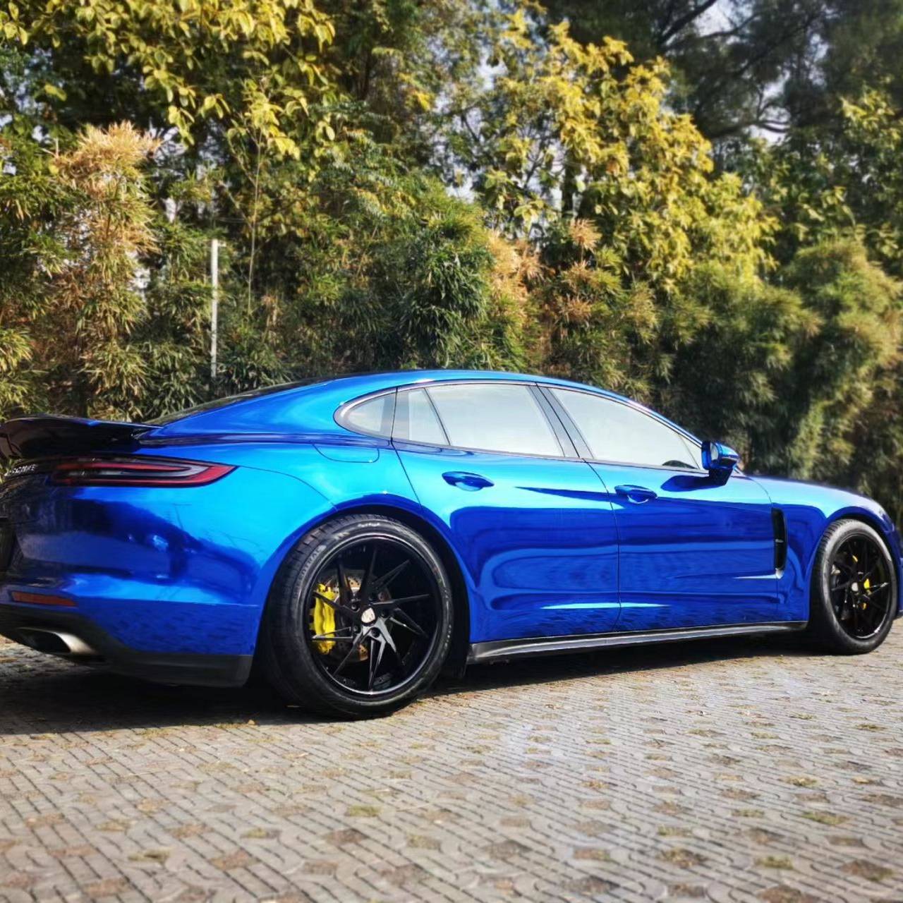 Ravoony Plus Glossy Chrome Blue Car Vinyl Wrap